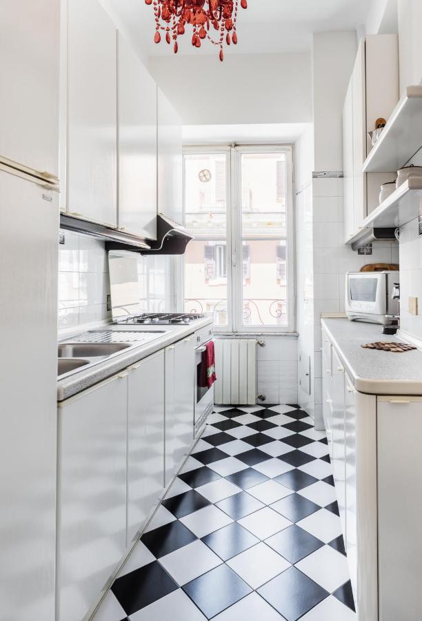 Sunny Flat Near Villa Borghese Rome Buitenkant foto