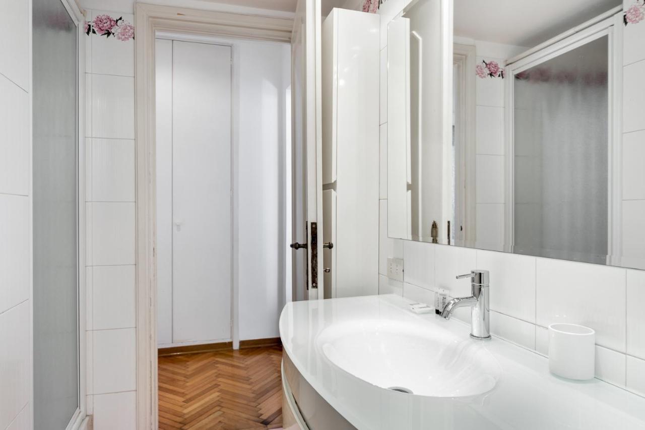 Sunny Flat Near Villa Borghese Rome Buitenkant foto