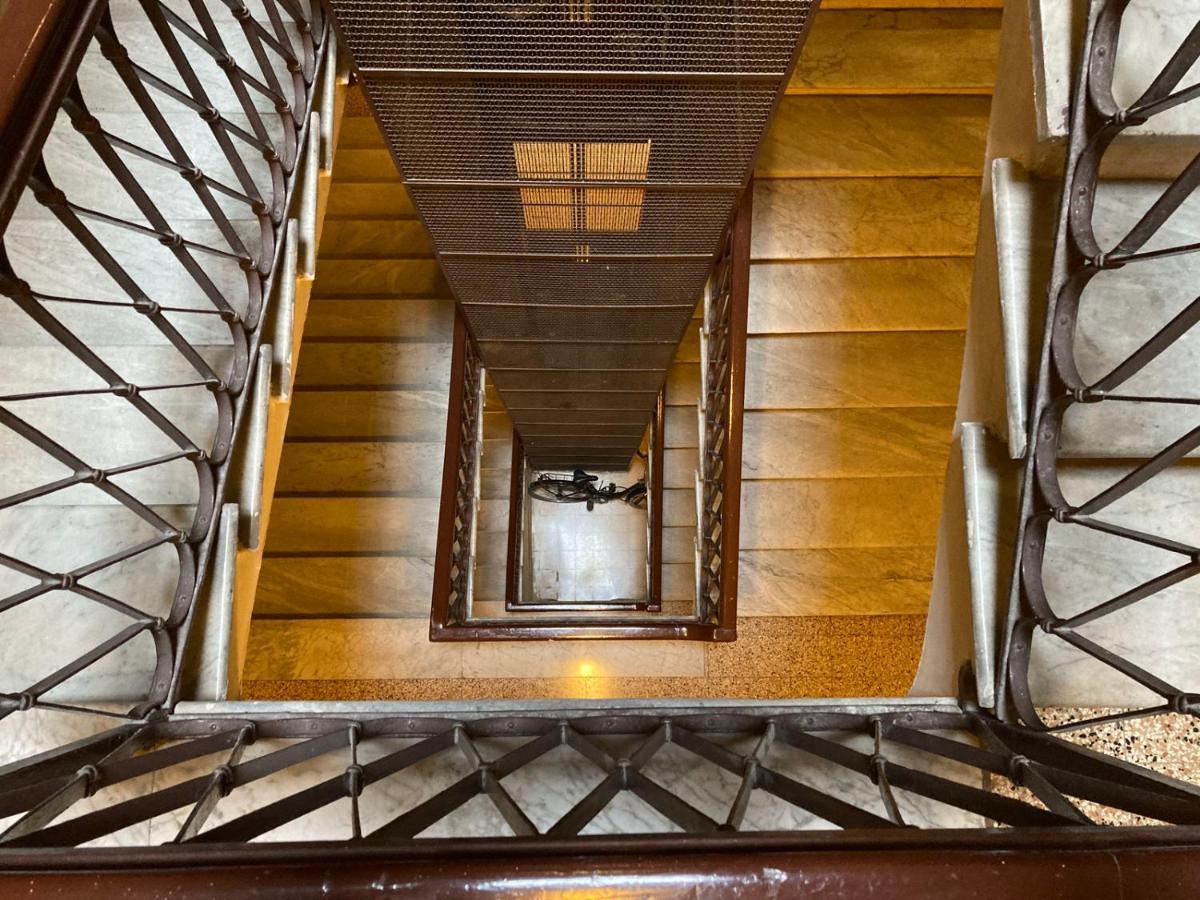 Sunny Flat Near Villa Borghese Rome Buitenkant foto
