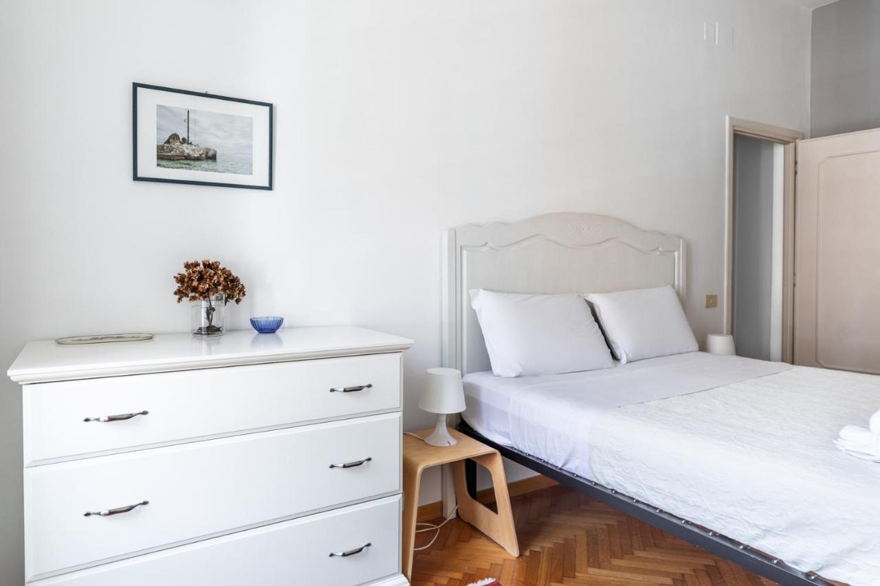 Sunny Flat Near Villa Borghese Rome Buitenkant foto
